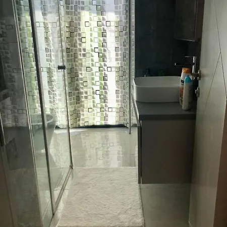 Apartment Luxury Flat, Amazing View. Gym & Parking *