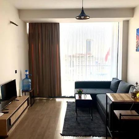 Luxury Flat, Amazing View. Gym & Parking * Isztambul