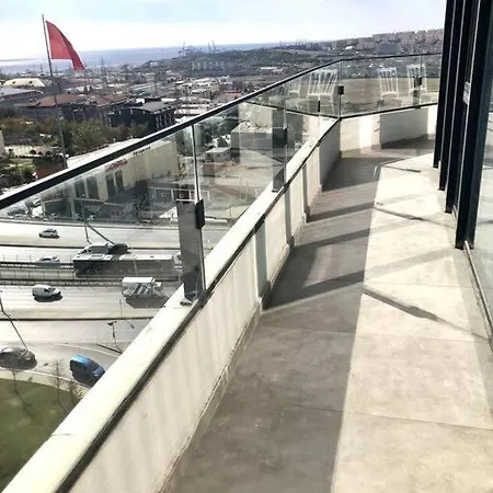 Luxury Flat, Amazing View. Gym & Parking * Istambul